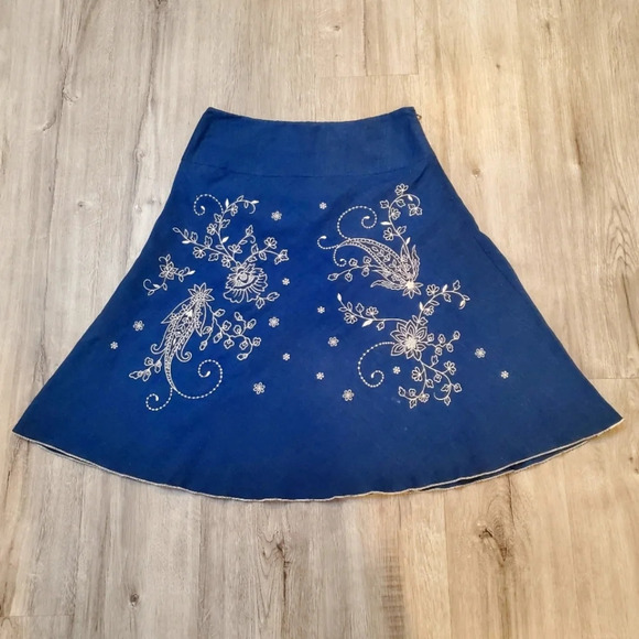 Nine & Co. Chambray Floral Embroidered Linen Midi Volume Skirt Size 6 - Picture 1 of 4